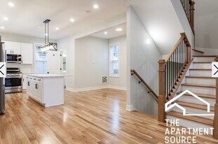858 N Paulina St, Unit 1 in Chicago, IL - Building Photo