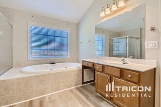 129 Keswick Manor Dr in Tyrone, GA - Building Photo - Building Photo