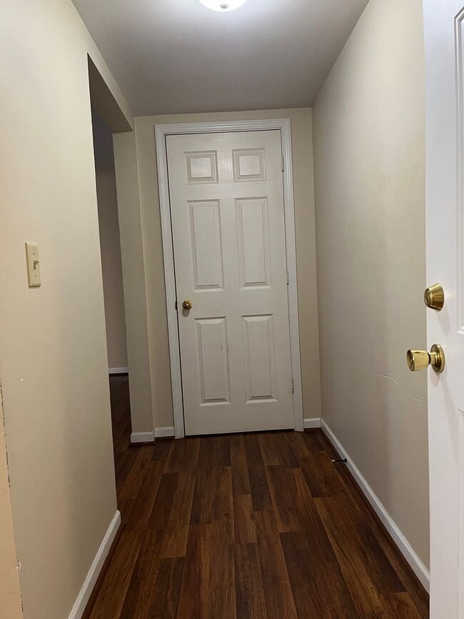 1601 E Ft Wayne St in Warsaw, IN - Building Photo - Building Photo