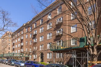 3525 78th St in Jackson Heights, NY - Building Photo - Building Photo