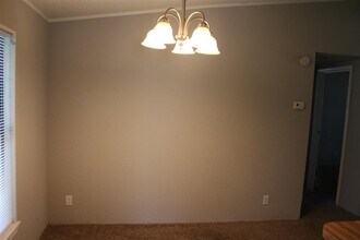 181 Bradford Ln in Buda, TX - Building Photo - Building Photo