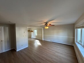 20 Northwoods Cir in Woburn, MA - Building Photo - Building Photo
