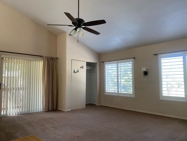 1480 W University Heights Dr N in Flagstaff, AZ - Building Photo - Building Photo