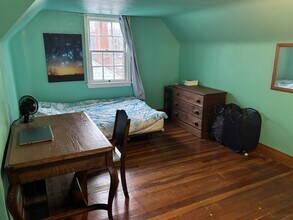 5 Ohio Ave in Athens, OH - Foto de edificio - Building Photo