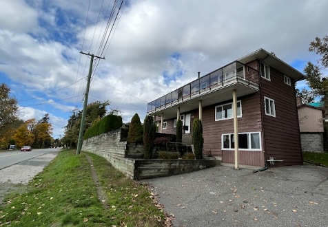 property at 4871 Marine Dr
