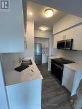 940 St David St N in Fergus, ON - Building Photo - Building Photo