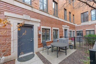 1117 W Monroe St in Chicago, IL - Building Photo - Building Photo