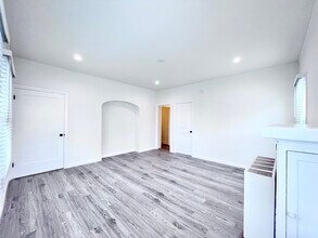 5507 Barton Ave in Los Angeles, CA - Building Photo - Building Photo