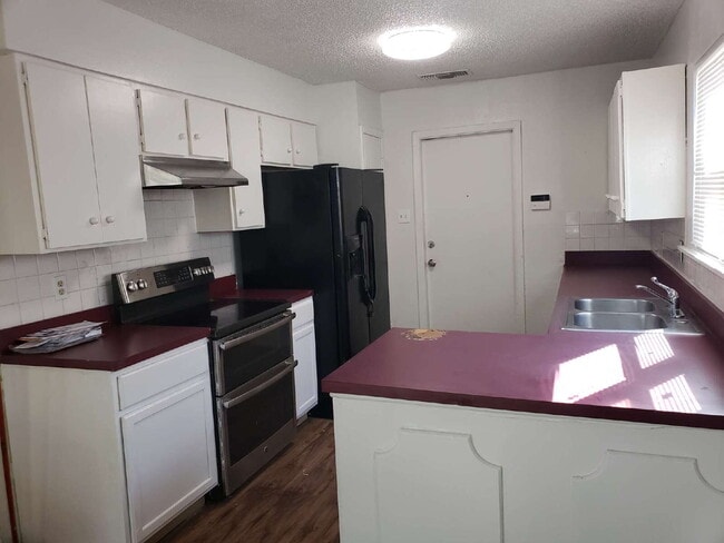 5239 Woodbrook in San Antonio, TX - Building Photo - Building Photo