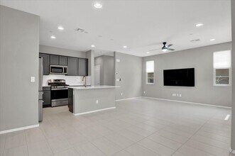 711 Sleeping City Ave in Henderson, NV - Building Photo - Building Photo