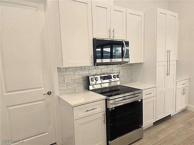 property at 620 SW 26th St