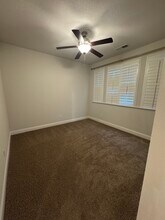 1865 E Bella Rosa Ave in Fresno, CA - Building Photo - Building Photo