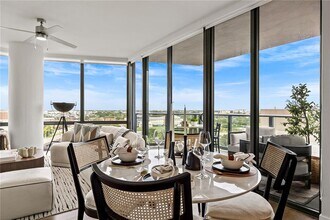 300 W Tyler St-Unit -1713 in Tampa, FL - Building Photo - Building Photo