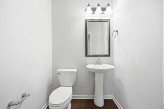 7275 Heritage Oak Ct in Cumming, GA - Building Photo - Building Photo