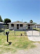 11 Royal Palm St in Mission, TX - Building Photo