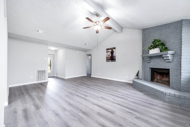 property at 8434 Quailcrest Dr