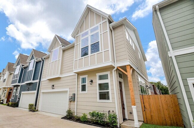 9309 Montridge Dr in Houston, TX - Building Photo - Building Photo