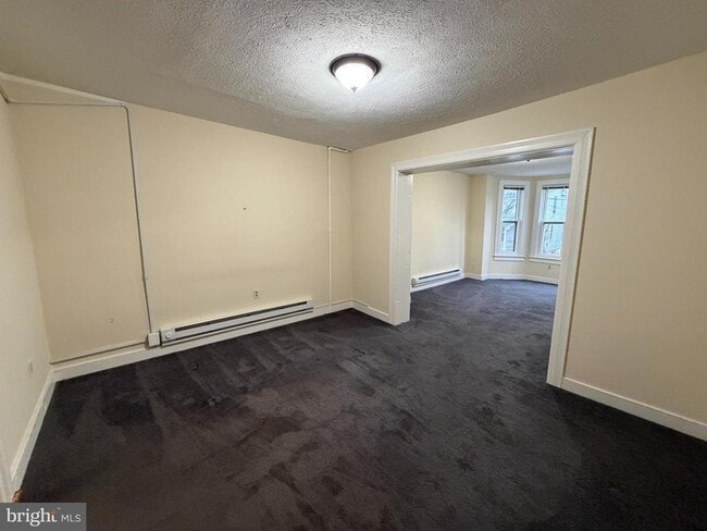 406 S Cameron St in Winchester, VA - Building Photo - Building Photo