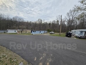 3701 US-29 BUS in Danville, VA - Building Photo - Building Photo
