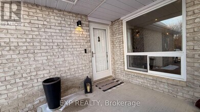7 Rak Ct in Bradford West Gwillimbury, ON - Building Photo - Building Photo