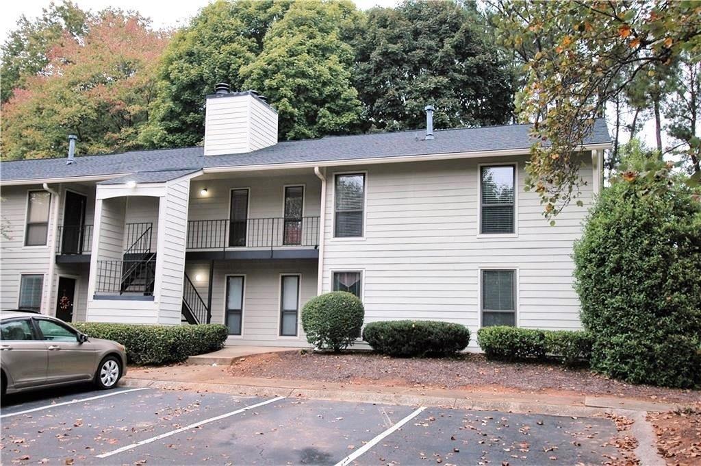 808 Park Ridge Cir in Marietta, GA - Building Photo