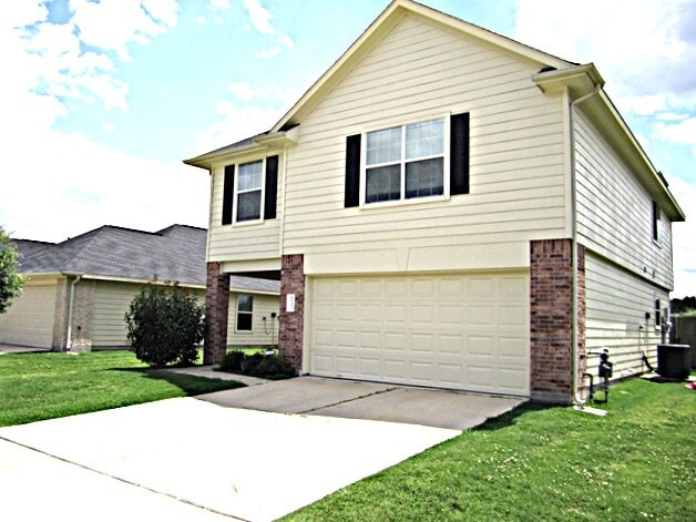 property at 22323 Queenbury Hills Dr