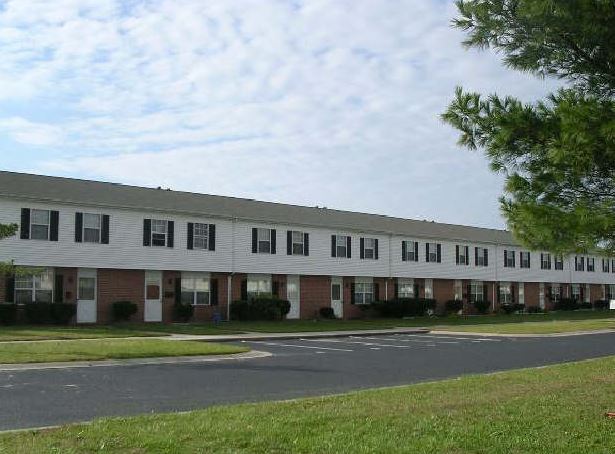 Brookridge 1 Townhouses in Salisbury, MD - Building Photo