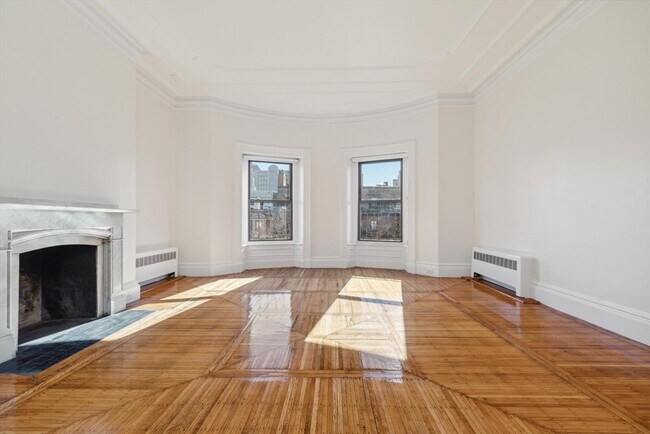 190 Beacon St, Unit 5 in Boston, MA - Building Photo - Building Photo