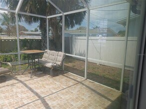 120 Causeway Blvd in Indian Rocks Beach, FL - Building Photo - Building Photo