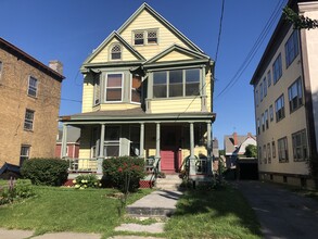 1019 Park Ave in Schenectady, NY - Building Photo - Building Photo