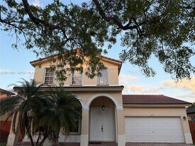 2115 NE 40th Ave in Homestead, FL - Building Photo