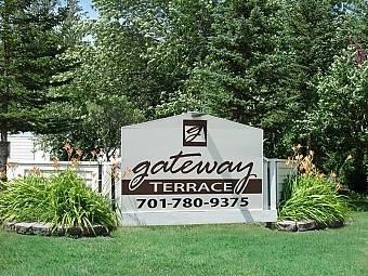 Gateway Terrace in Grand Forks, ND - Building Photo