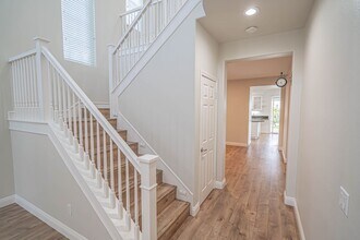 26852 Cottonwood Ct in Stevenson Ranch, CA - Building Photo - Building Photo