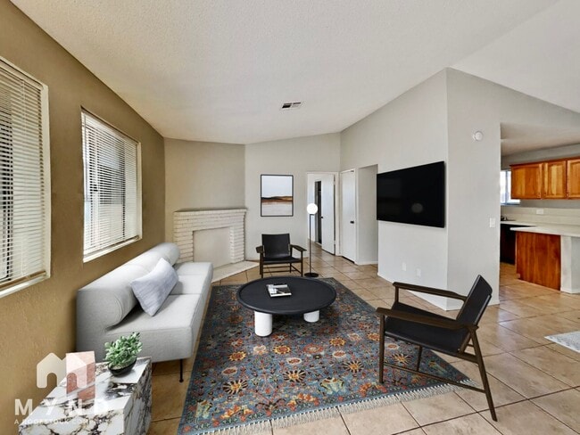 4401 Halbert Ave in Las Vegas, NV - Building Photo - Building Photo