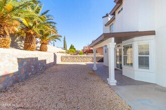 1325 John Ring Ln in El Paso, TX - Building Photo - Building Photo
