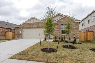1320 Chad Dr in Round Rock, TX - Building Photo - Building Photo