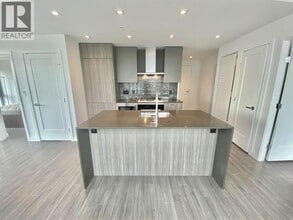 2288 Alpha Ave in Burnaby, BC - Building Photo - Building Photo