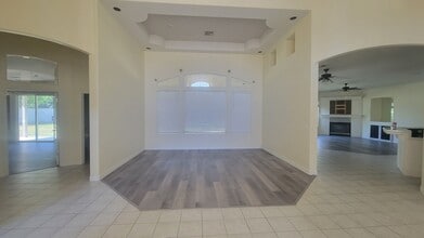 1417 Galliard Ct in Bakersfield, CA - Building Photo - Building Photo