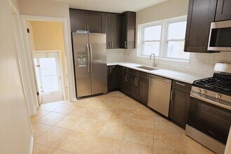 5047 S Leclaire Ave in Chicago, IL - Building Photo - Building Photo