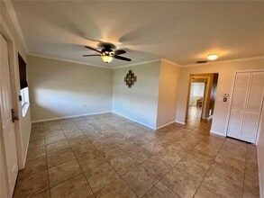 5855 18th St N in St. Petersburg, FL - Building Photo - Building Photo