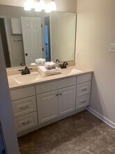 2247 Union Mills Rd, Unit Front Bedroom in Troy, VA - Building Photo - Building Photo