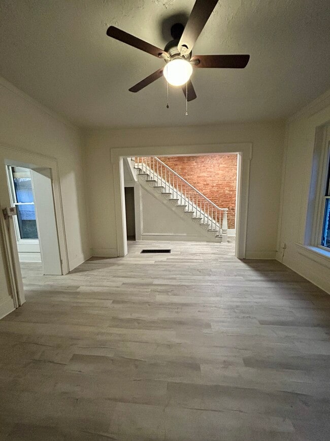 618 Woodlawn Ave in Zanesville, OH - Building Photo - Building Photo