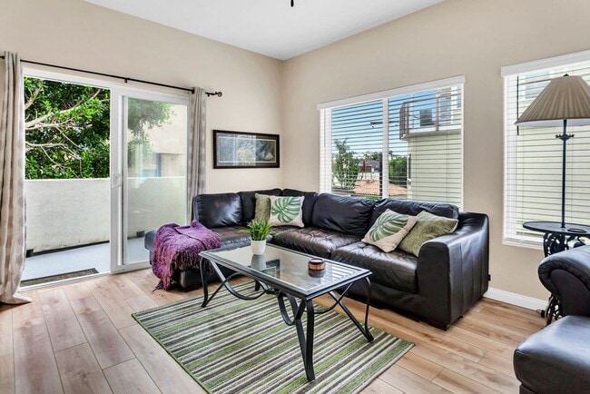 366 Forward St in San Diego, CA - Building Photo - Building Photo