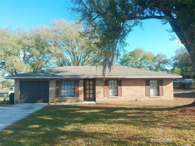 property at 3427 W Bella Vista St