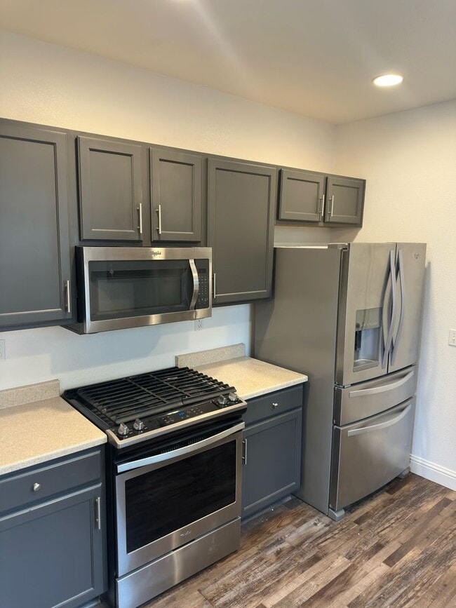 property at 2641 Gobar Ln