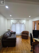 63 Topley Crescent in Ottawa, ON - Building Photo - Building Photo