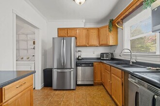 174 Cherry St in Norfolk, VA - Building Photo - Building Photo