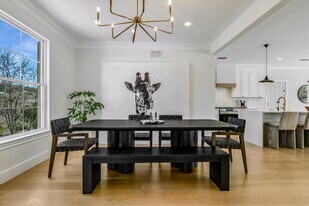 6300 Bon Terra Dr in Austin, TX - Building Photo