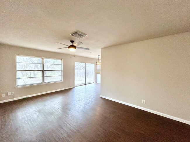 11703 Spring Mont Dr in San Antonio, TX - Building Photo - Building Photo