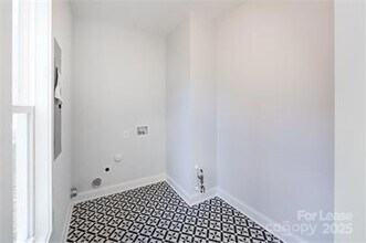 805 Rodey Ave in Charlotte, NC - Building Photo - Building Photo